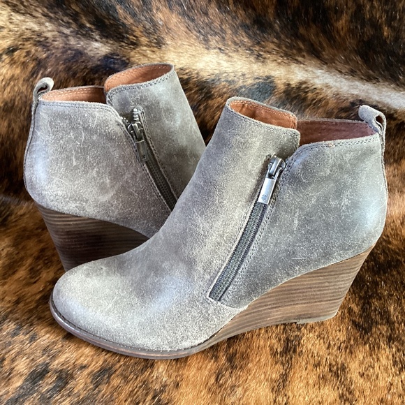 Lucky Brand Gray Leather Wedge Booties - Picture 1 of 8